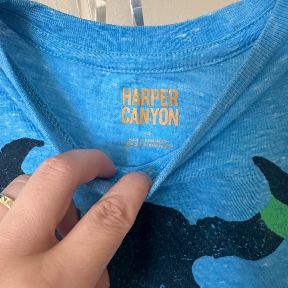 GUC Harper Canyon Graphic Shirt - Picture 2 of 3